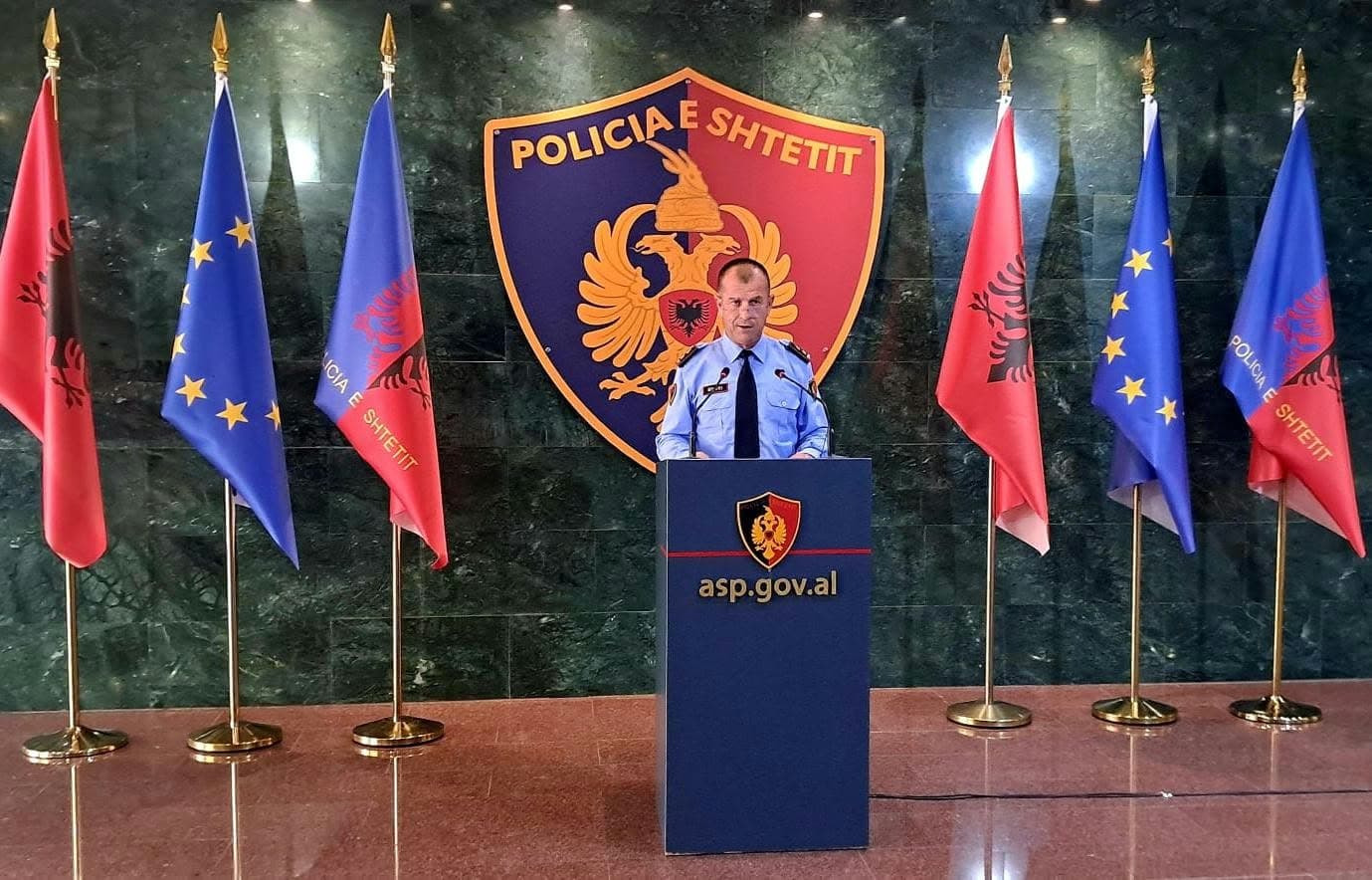 Mesazhe kërcënuese ndaj mësuesve dhe pedagogëve për protestën, policia e mohon: Nuk i kemi dërguar ne! Dorëheqje masive në radhët tona? Ja e vërteta