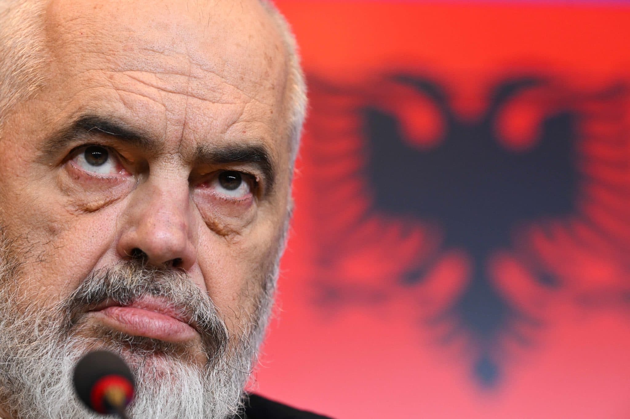 BIRN: Ashpërsimi i retorikës së Ramës shihet si nxitëse e dhunës policore