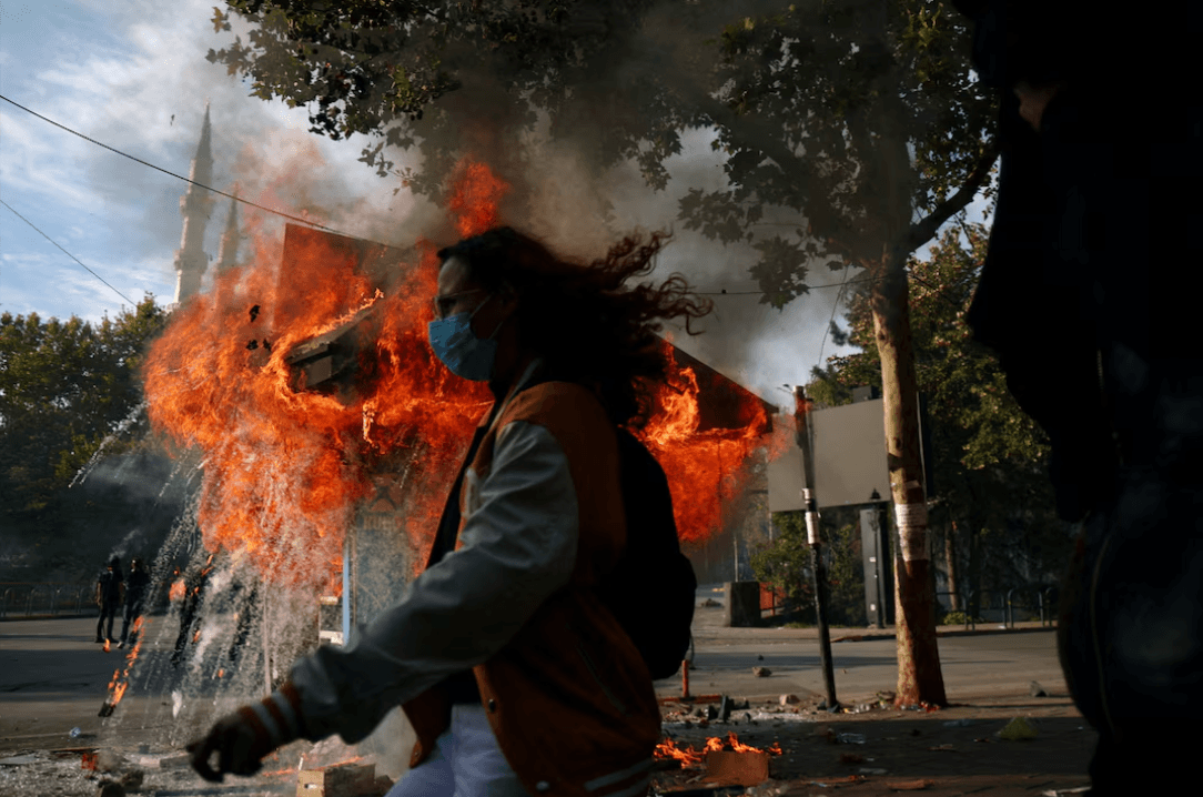 "Reuters":Revolta e studentëve rritet, Rama refuzon dorëheqjen: Qeveritë ndryshojnë përmes zgjedhjeve