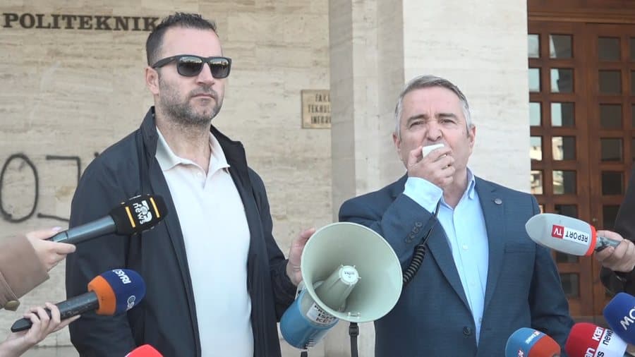 Në ditën e nëntë të protestës, pedagogët bashkohen me studentët në orën 10:00: Çdo ditë në shesh deri në dorëheqjen e Ramës!