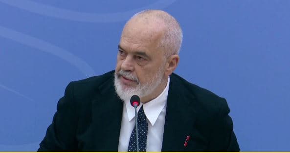 Rama nuk ndal sulmet, fyen protestuesit: Kanë nevojë për psikolog dhe trajtim! Vijnë nga periferitë për të shkatërruar qendrën