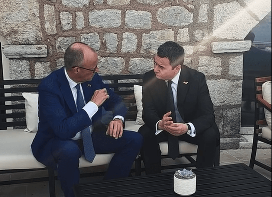 Kurti takon kancelarin Merz: 1,5 miliardë euro investimet direkte nga Gjermania në Kosovë
