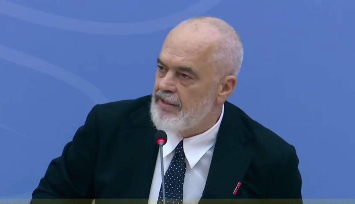 Të rinjtë të masakruar nga dhuna, Rama josh policët: 2500 euro për të gjithë ata që janë në front! Në 1 janar rrisim edhe pagat