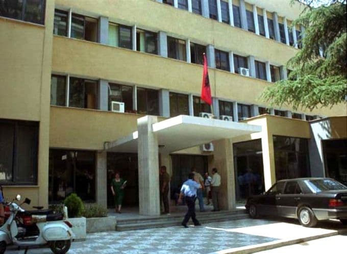 Protesta e studentëve/ Gjykata e Tiranës jep sot masën e sigurisë për të rinjtë e arrestuar ditën e parë të revoltës
