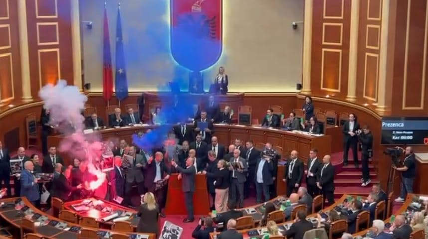18 pika në rendin e ditës / Kuvendi mblidhet sot në seancë plenare!